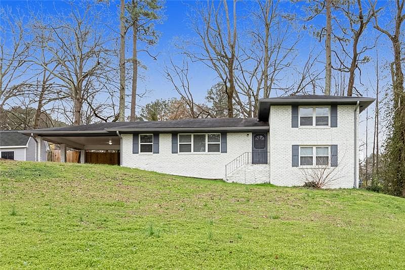 1st image of 888 Red Apple Dr