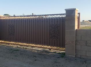 9739 Breckenridge Rd, Bakersfield, CA 93307