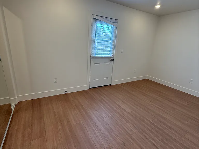 Master Bedroom - Lower Level