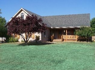 1953 Emerson Rd, Goodells, MI 48027