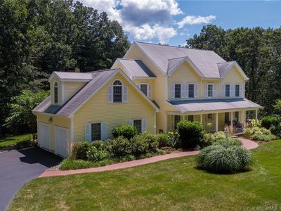 17 Kachina Way, Madison, CT, 06443