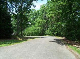 1129 Estate Dr, York, SC 29745