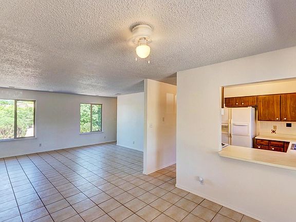 DSC_6419_20_21_22_23