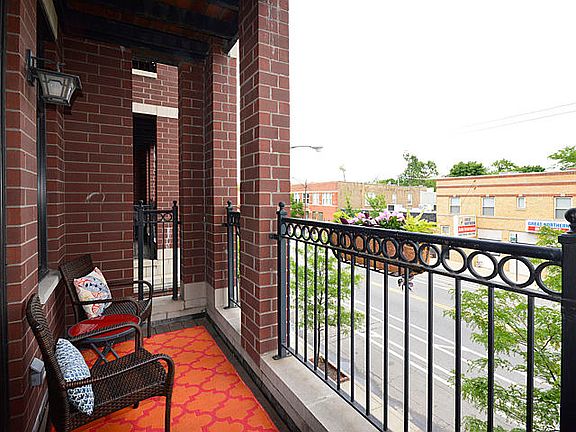 4th image of 4152 N Elston Ave APT 2S