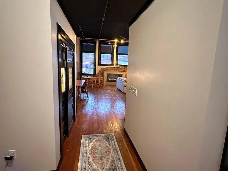 2224 Central Ave #4 — Photo 5