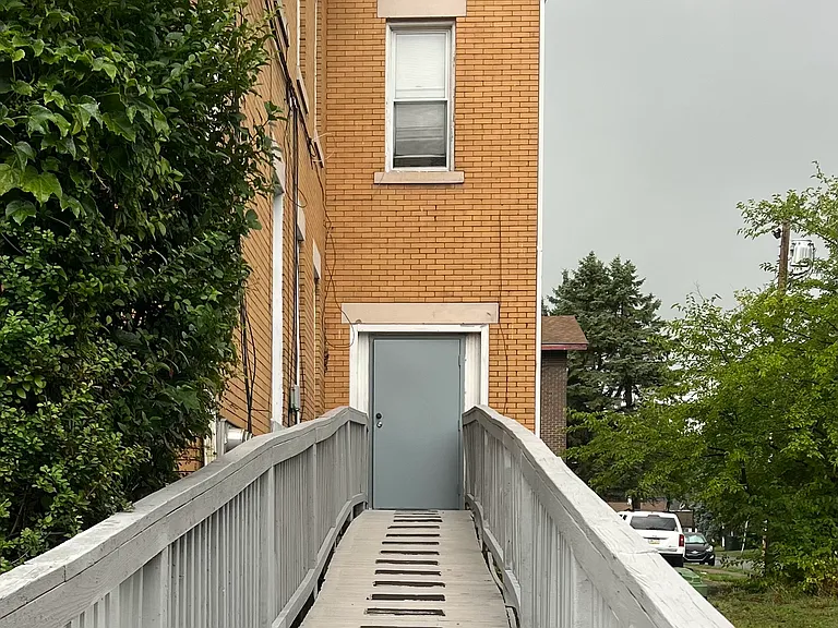 502 S Trenton Ave #1A — Photo 5