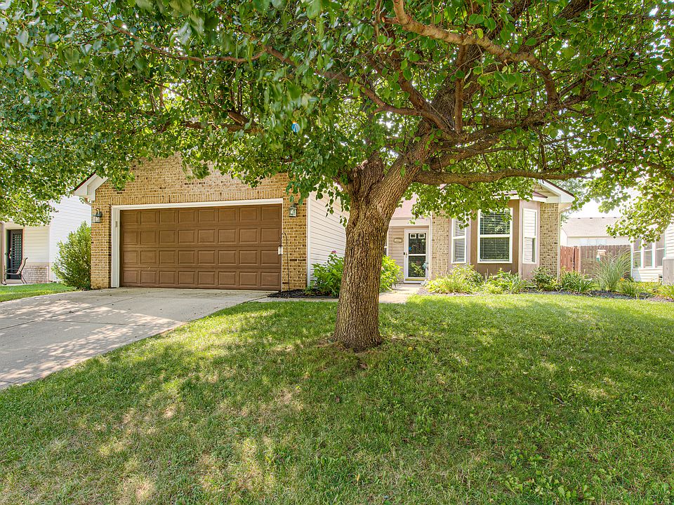 1st image of 622 Hollowood Ln
