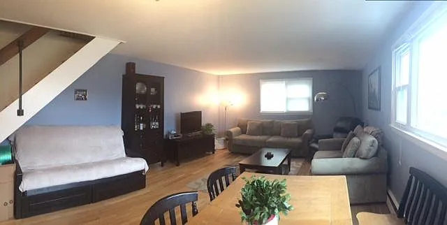 2 bed, 1001 sqft, $3,300 — Photo 2