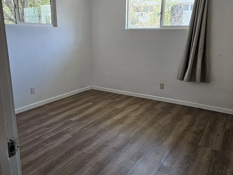 2304 Oxford Way #2304 — Photo 12