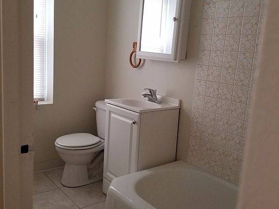 4th image of 3429 Emerson Ave S #8387259