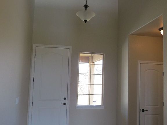 3rd image of 2649 Waverley Ave