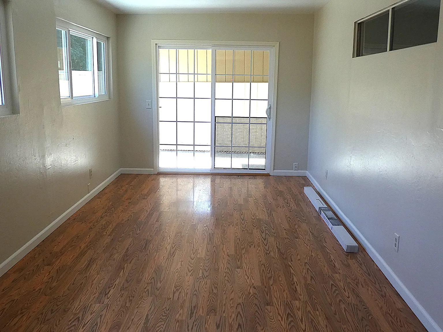 3 bed, 1500 sqft, $4,800 — Photo 4