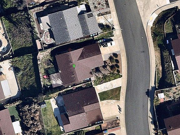 2nd image of 1624 Arnheim Ct