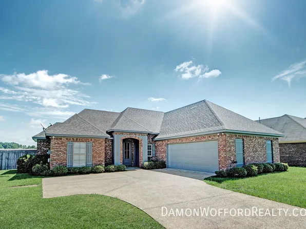 142 Lakeway Dr, Madison, MS 39110