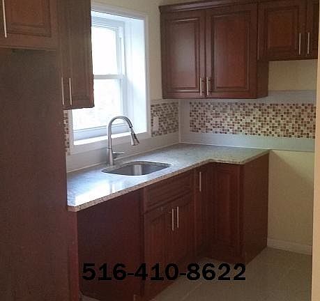 5th image of 3233 Tenbroeck Ave
