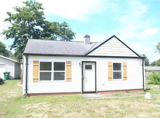 1938 Green Rd, Madison, OH 44057