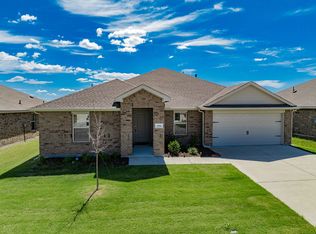 555 Delaware Rd, Fate, TX 75189