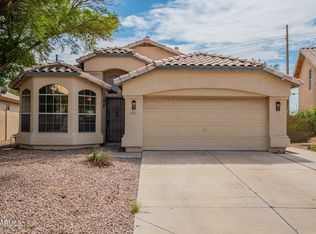 3953 E Douglas Loop, Gilbert, AZ 85234