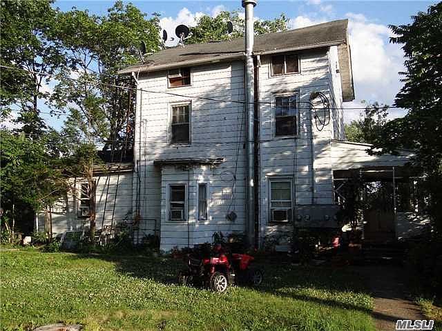1st image of 176 Jefferson Ave