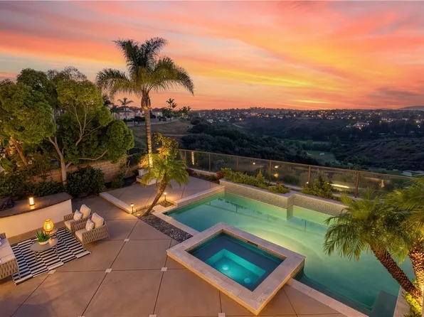 5464 Shannon Ridge Ln, San Diego, CA 92130