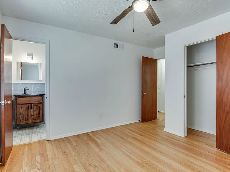 3516 Mount Pleasant Dr — Photo 22