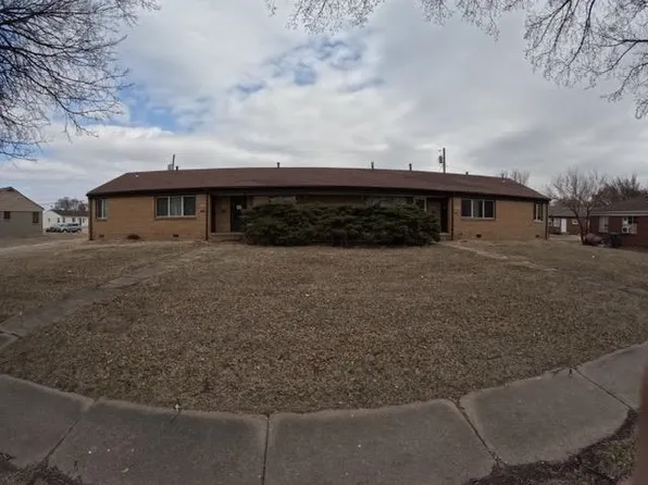 632 S Woodlawn Blvd, Wichita, KS 67218