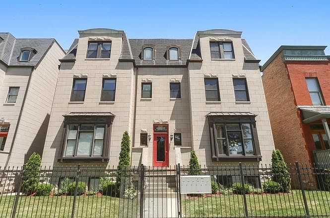 Welcome to Musee Place -- 2700 square foot home. Two separate entrances into your unit from both the 3rd and 4th floor.