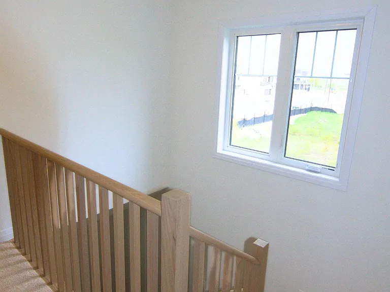 335 Starlight Ave — Photo 10