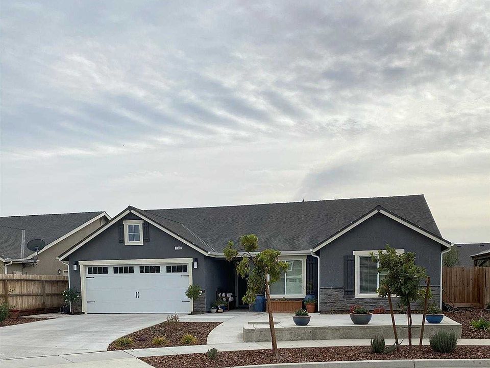 1st image of 2307 W Heather Ln