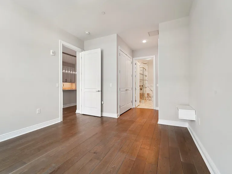 3 Somerset Ln #505 — Photo 24