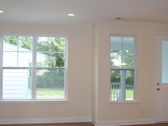 4th image of 4956 W Liberty Park Cir