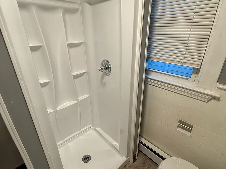 89 Beacon St #1A — Photo 11