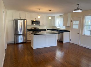 96 Farmington Ave, Farmington, CT 06032