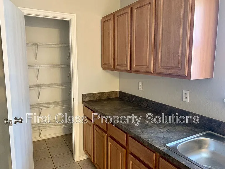 4317 SE 87th St — Photo 10