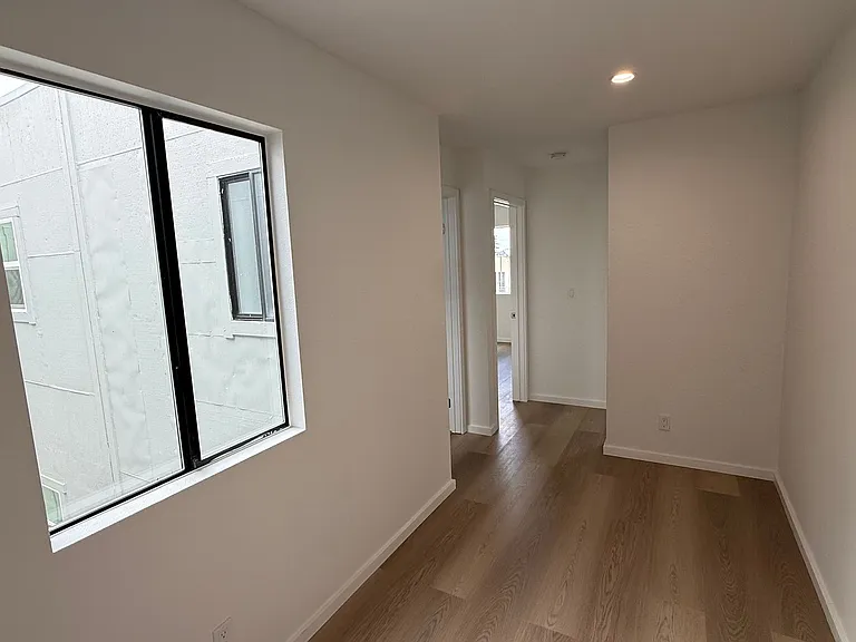 RC - 1630 Oakdale, Ave., San Francisco, CA, 94124 — Photo 50