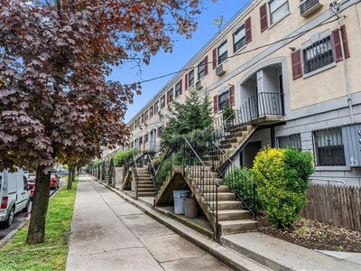 826 Leland Avenue #16C, Bronx, NY, 10473