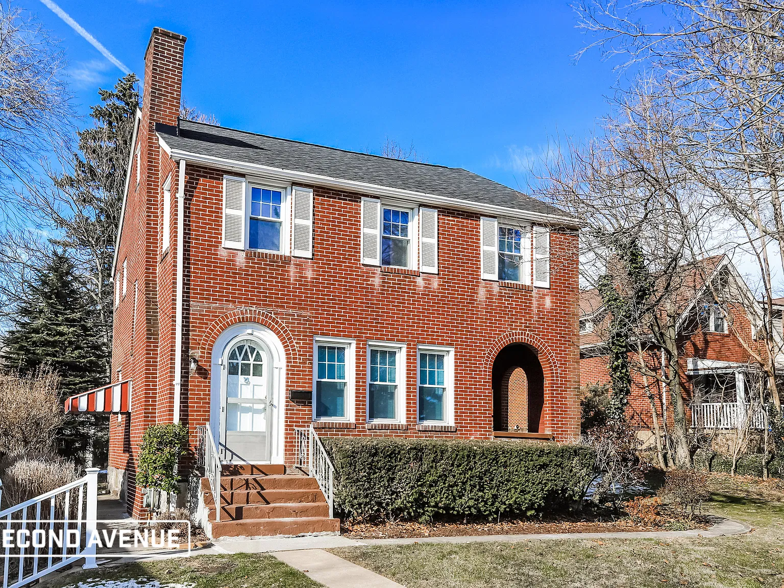 3 bed, 1.5 bath, 1716 sqft, $2,059 — Photo 2