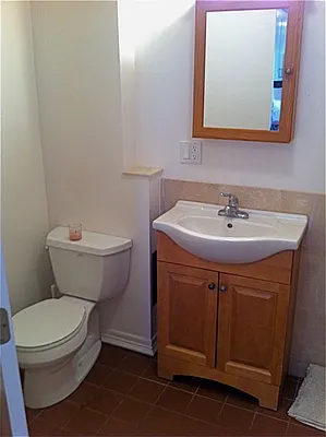 Rented by Performing Assets Corp | media 13