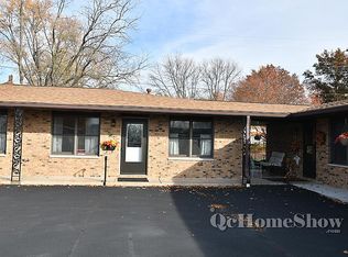 1313 4th St APT 5, Orion, IL 61273