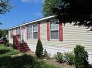17 Victoria Ct, Williamsburg, VA 23185