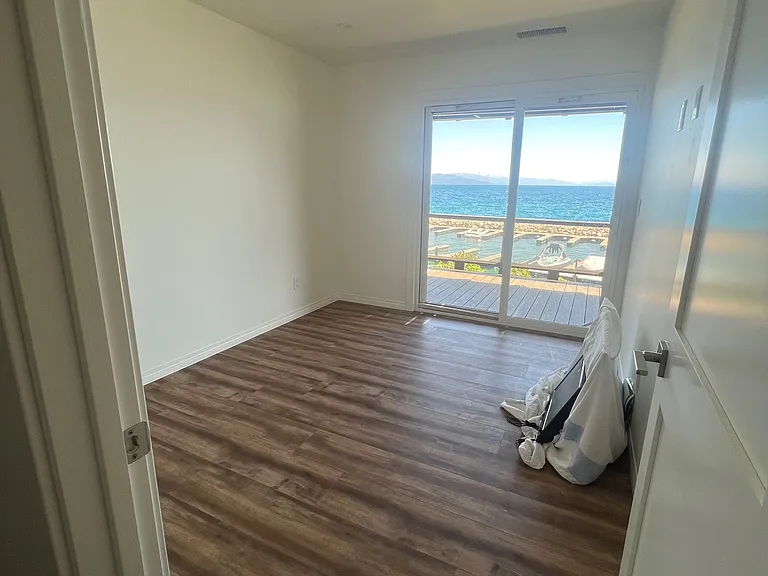 549 Lakeshore Blvd #17 — Photo 7