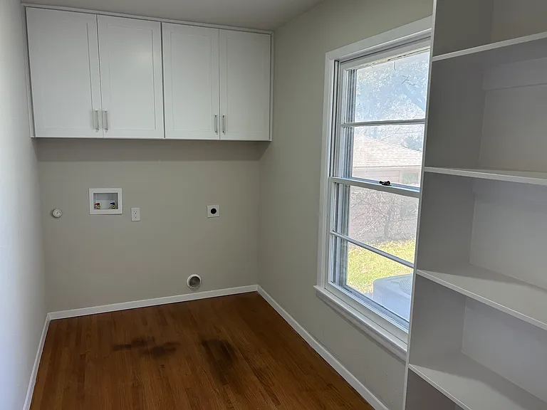 3404 Martin Lydon Ave — Photo 7