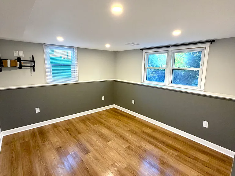 2 Blueview Rd #1 — Photo 12