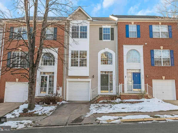 4102 Hazelwood Ct, Fairfax, VA 22030