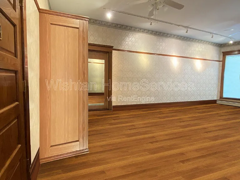 538 N Randolph St #6 — Photo 6