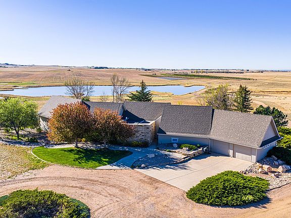 3rd image of 5111 E County Road 62