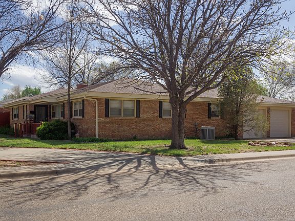 3rd image of 3600 Patterson Dr
