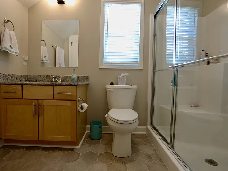 2 River Dr — Photo 33