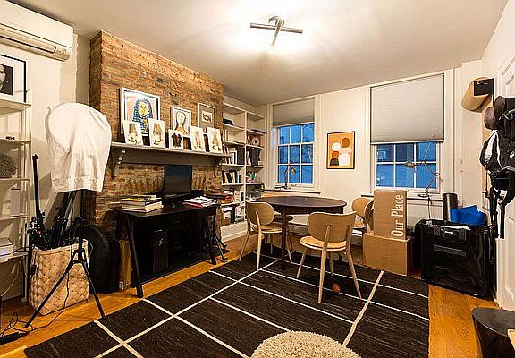 3rd image of 7 Leroy St #2