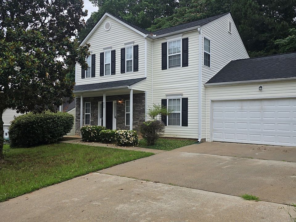 1st image of 5745 Old Carriage Dr